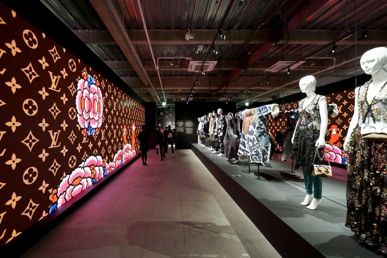 LOUIS VUITTON &」展 -