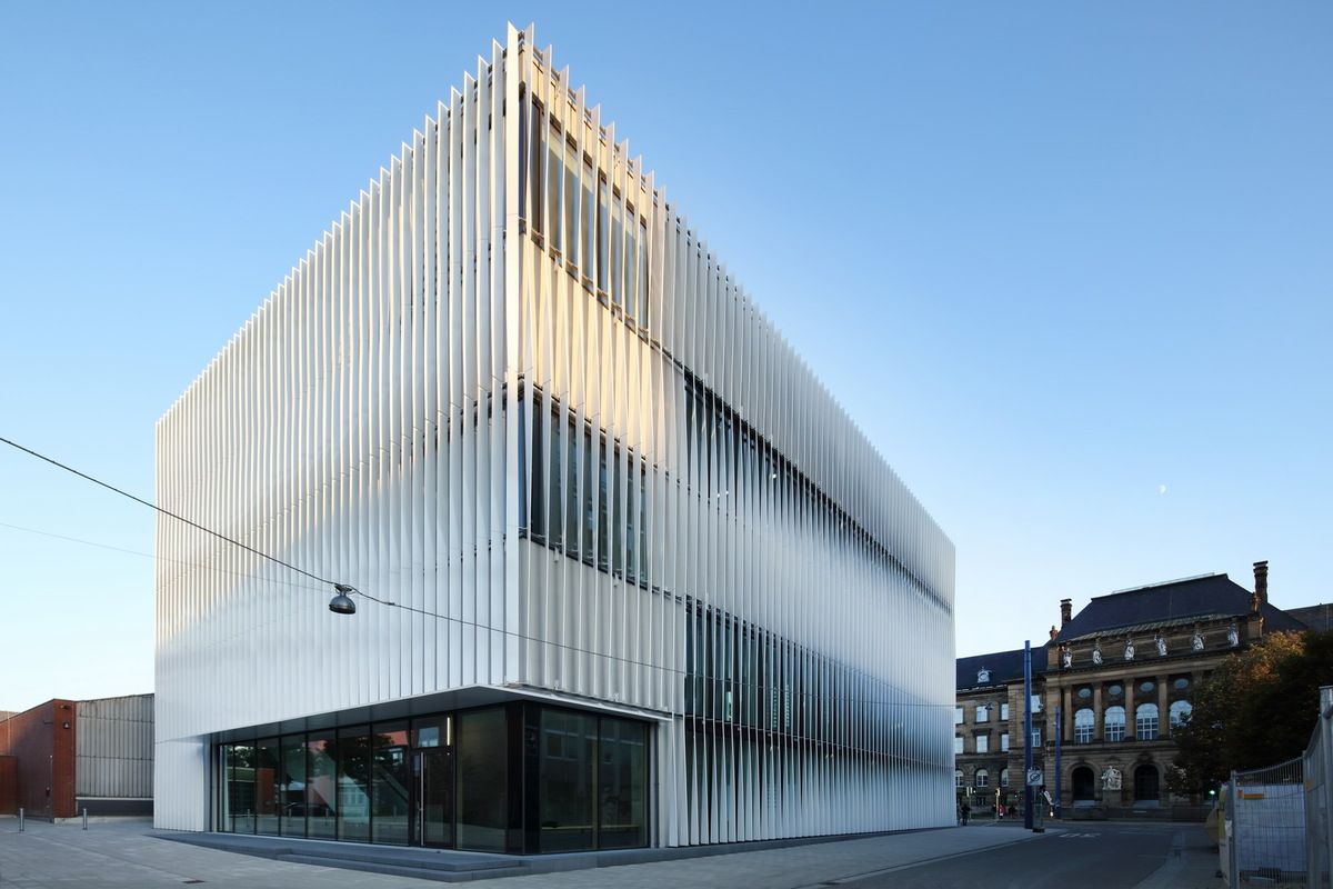 A Curtain-like Facade in Ulm