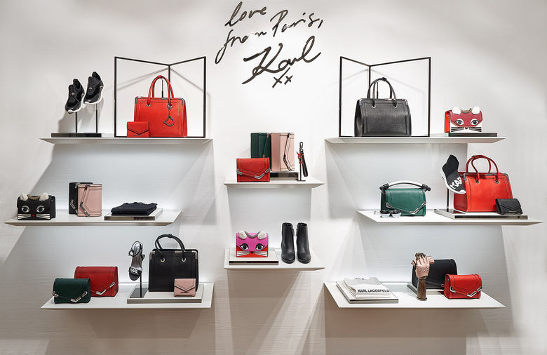 Handbags shop display ideas for interior design