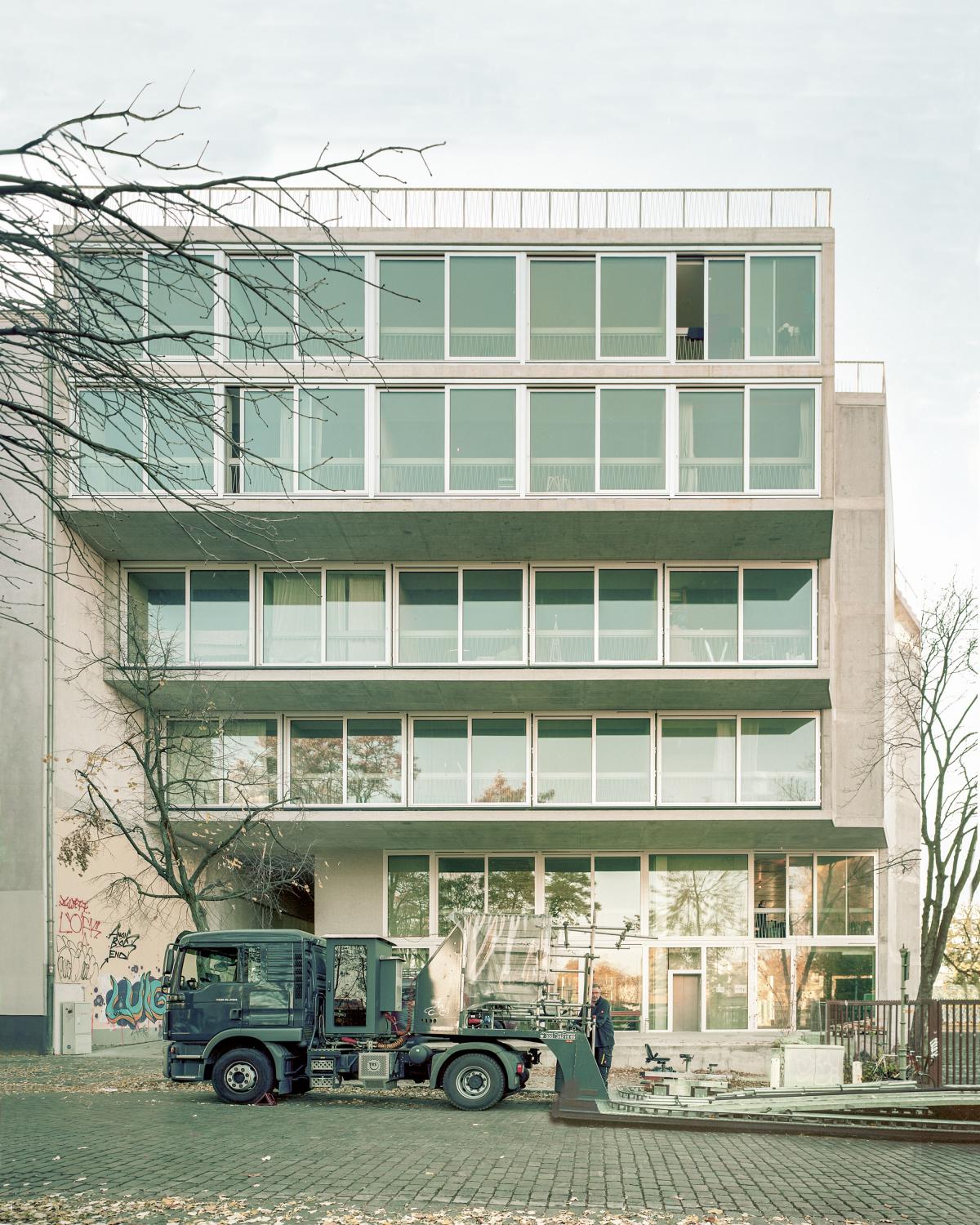 Terrassenhaus Berlin Lobe Block Brandlhuber Team