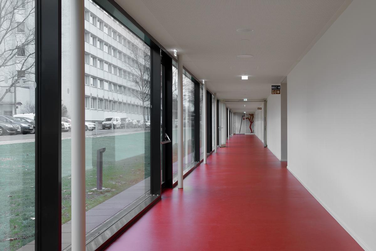 Sporthalle HansundHildeCoppiGymnasium Schulz und Schulz