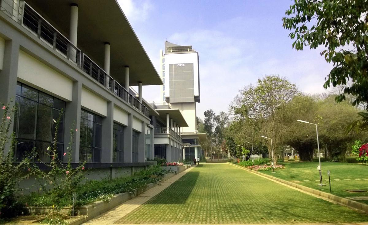 Otis elevator test tower & factory CnT Architects