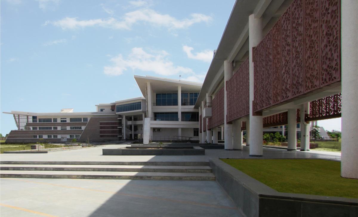 IIM Trichy CnT Architects