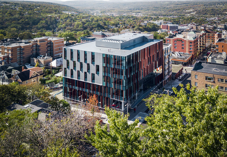 Yogi Berra Museum and Learning Center ikon.5 architects